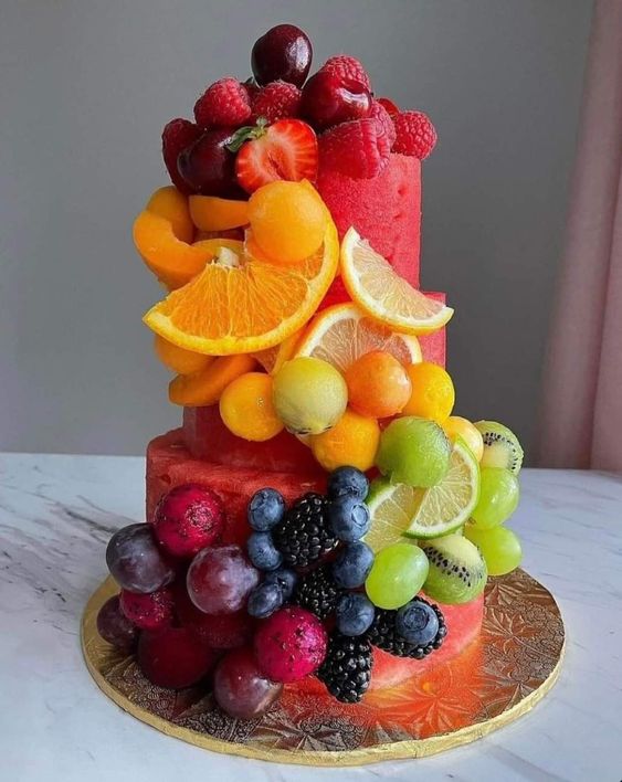 mesa de frutas decoradas 3