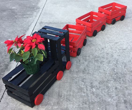 trenes navidenos hechos con cajas de madera 5